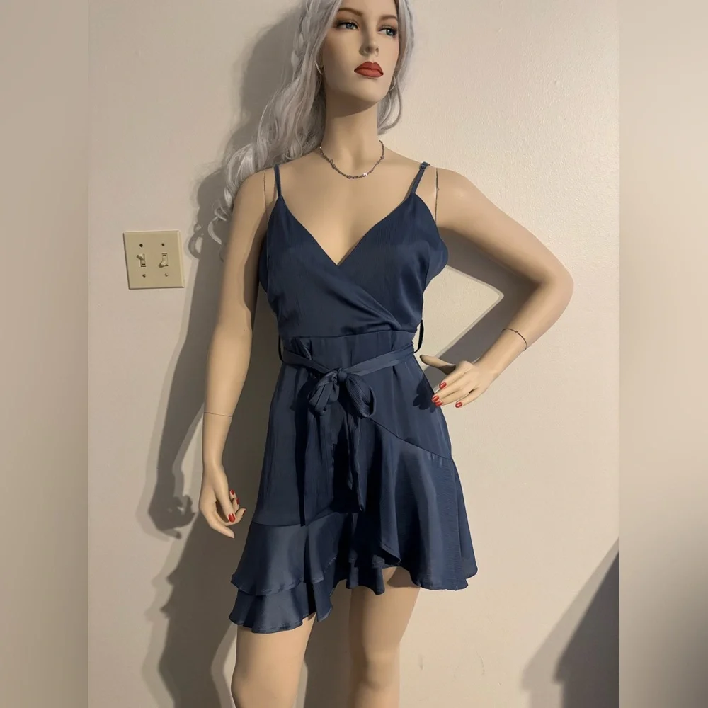 Here Comes The Sun asymmetrical faux wrap dress - Picture 4 of 9